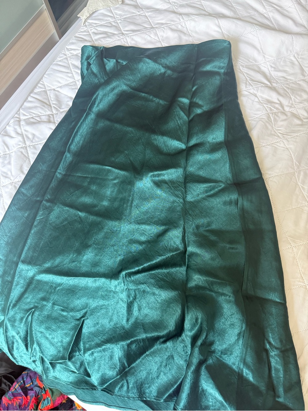 Aritzia Babaton Green Satin Midi Skirt